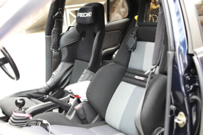 いすゞ 3代目 ジェミニ イルムシャーR：運転席はレカロのフルバケットに変更している