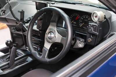 トヨタ MR2：ハンドルはモモに変更済み