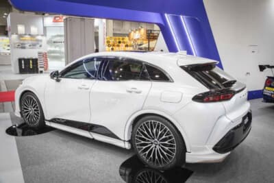 トヨタ クラウンセダン：ホムラ 2×15Rを装着