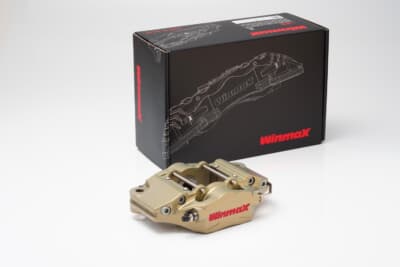 RACING CALIPER WinmaX SP2R-ZNR は63万8000円(消費税込/リア)