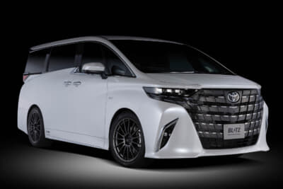 BLITZ DAMPER ZZ-R Lを装着したトヨタ アルファード