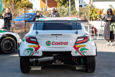 スバル BRZ：2600ccのエンジンは最高出力480ps、最大トルク737Nmというスペック