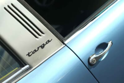 18万～20万ドル（邦貨換算約2808万～3120万円）で現在も販売中のポルシェ「911T タルガ」（C）Bonhams