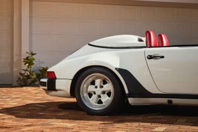 28万ドル（邦貨換算約4360万円）で落札されたポルシェ「911スピードスター ターボルック」（C）Courtesy of RM Sotheby's
