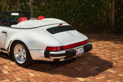 28万ドル（邦貨換算約4360万円）で落札されたポルシェ「911スピードスター ターボルック」（C）Courtesy of RM Sotheby's