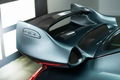 97万5000ドル(邦貨換算約1億5208万円)で現在も販売中のポルシェ「911リマスタード バイ ギュンター ヴェルクス」(C)Courtesy of RM Sotheby's