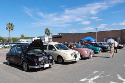 さまざまな歴代車が集結したため、オーナー同士もたくさん交流できたことだろう