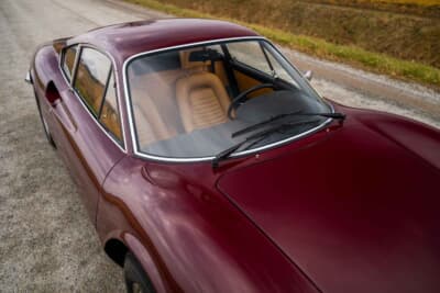 37万9000ドル（邦貨換算約5770万円）で落札されたディーノ「246GT」（C）Courtesy of RM Sotheby's