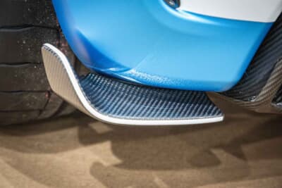 アバルト 595：リアバンパーカナードも、大阪オートメッセで初披露された新製品