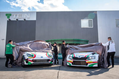 2025年2月26日の発表会でCastrol with TEINの参戦マシンがアンベールされた