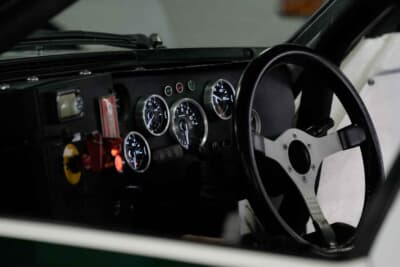 マツダ サバンナRX-7 デイトナ24時間レース仕様車：メーターのみならずエンジン、トランスミッション、デフもリセットしている