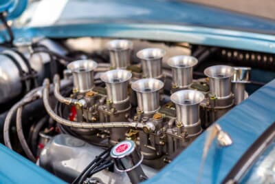 14万8250ドル（邦貨換算約2300万円）で落札されたシェルビー「コブラ289FIA 50thアニバーサリー エディション」（C）Courtesy of RM Sotheby's