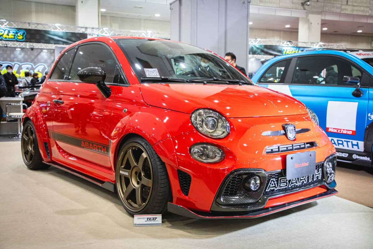 塗装済み】マルティーニ仕様 フィアットボディ