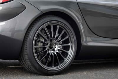 「71万5000ドル（邦貨換算約1億1153万円）で落札されたメルセデス・ベンツ「SLRマクラーレン・エディション」（C）Bonhams」