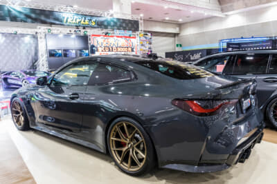 BMW G82型 M4クーペ：全身にend.ccのエアロをまとったボディは、MSSのサスペンションでロワード