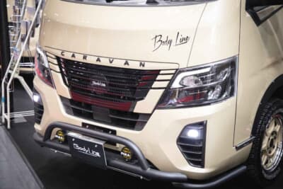 日産 キャラバン：日産純正色の利休でペイントされている