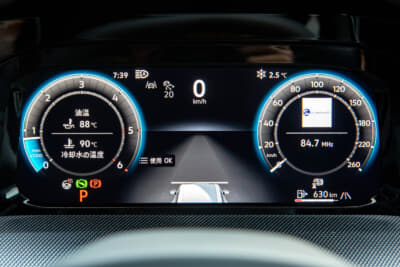 フォルクスワーゲン ゴルフ ヴァリアント TDI Rライン：デジタルメータークラスターは表示モードを切り替え可能