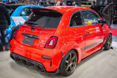 アバルト 595：ストリート用ということで、車高調も乗り心地には定評があるKWのver.3をチョイス