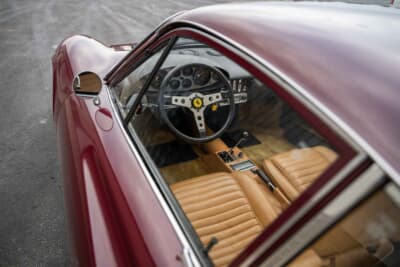 37万9000ドル（邦貨換算約5770万円）で落札されたディーノ「246GT」（C）Courtesy of RM Sotheby's