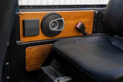 11万2000ドル（邦貨換算約1747万円）で落札されたメルセデス・ベンツ「250GD ウルフ」（C）Bonhams