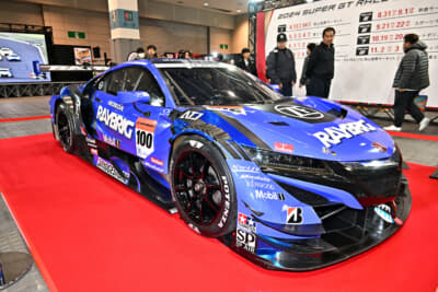 2018年GT500クラスチャンピオンの100号車RAYBRIG NSX-GT