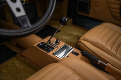 37万9000ドル（邦貨換算約5770万円）で落札されたディーノ「246GT」（C）Courtesy of RM Sotheby's