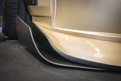 KUHL 34ZR-GTWR SPEC-D WIDEBODY：チンスポ風のハーフリップスポイラーを装着する「昭和スタイル」を実現した