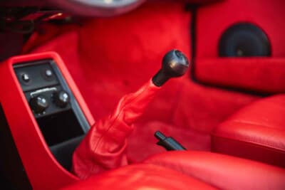 28万ドル（邦貨換算約4360万円）で落札されたポルシェ「911スピードスター ターボルック」（C）Courtesy of RM Sotheby's