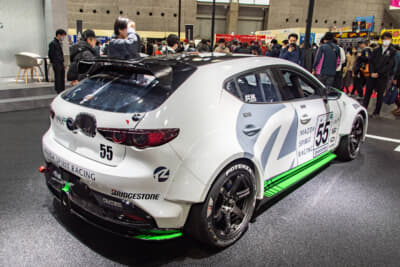 スーパー耐久シリーズ ST-Qクラスに準拠したMAZDA SPIRIT RACING MAZDA3 Bio concept