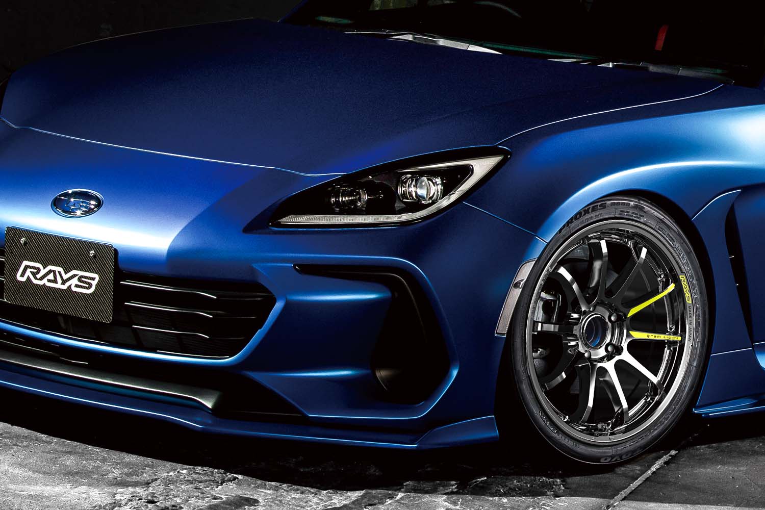 RAYS グラムライツ極軽量　18インチ　30 50プリウス　BRZ86 RAYS プリウス カローラスポーツ ツーリング 86 BRZ 等 レイズ