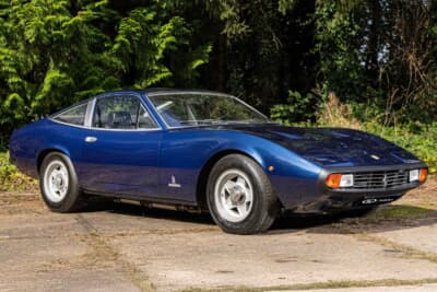  18万4000ユーロ（邦貨換算約2945万円）で落札されたフェラーリ「365GTC/4」（C）Courtesy of RM Sotheby's