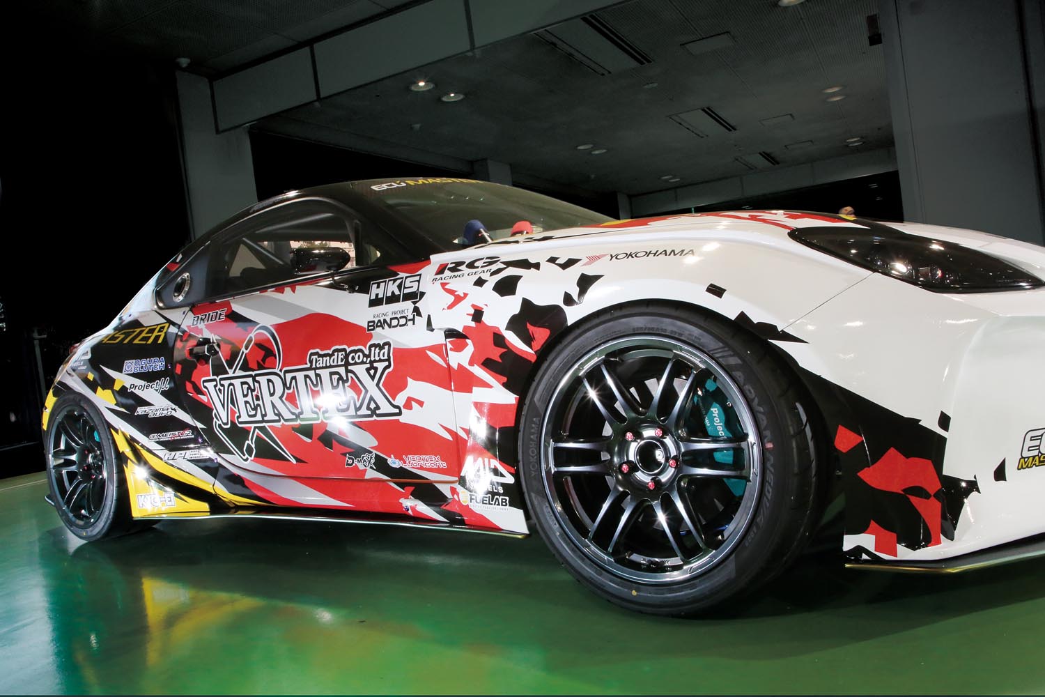 MIDレーシング」ホイールがフォーミュラドリフトジャパン「FDJ2」で