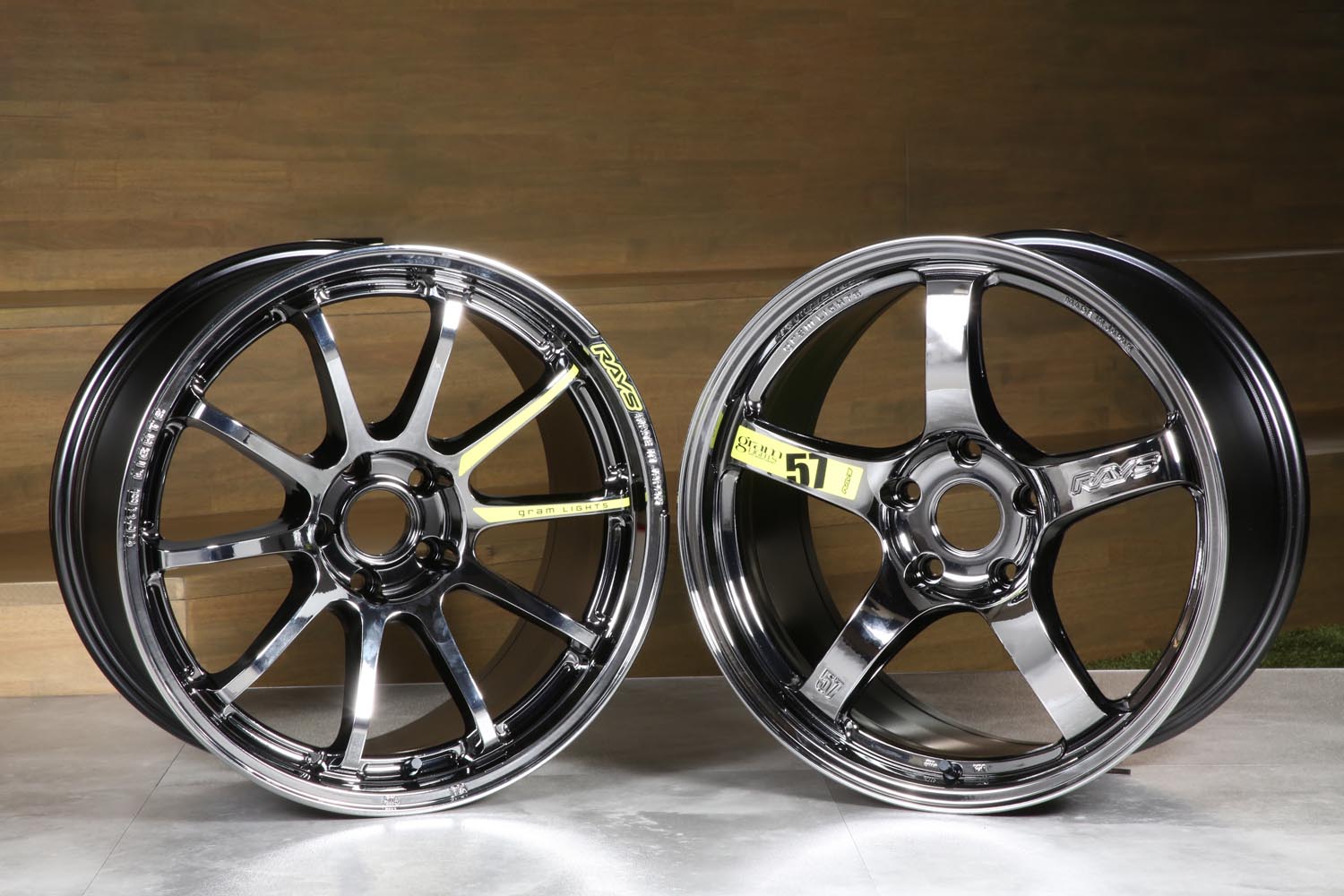 グラムライツ 57CR リミテッド RAYS ホイールのみ1本 gramLIGHTS 57CR SPEC-M (AXZ) 18インチ