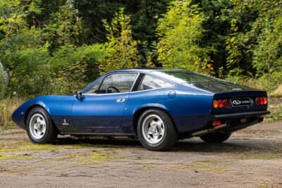  18万4000ユーロ（邦貨換算約2945万円）で落札されたフェラーリ「365GTC/4」（C）Courtesy of RM Sotheby's