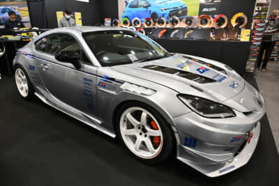 SCREEN & D2 GR86 ST2：足まわりはD2のサスペンションキットをインストール