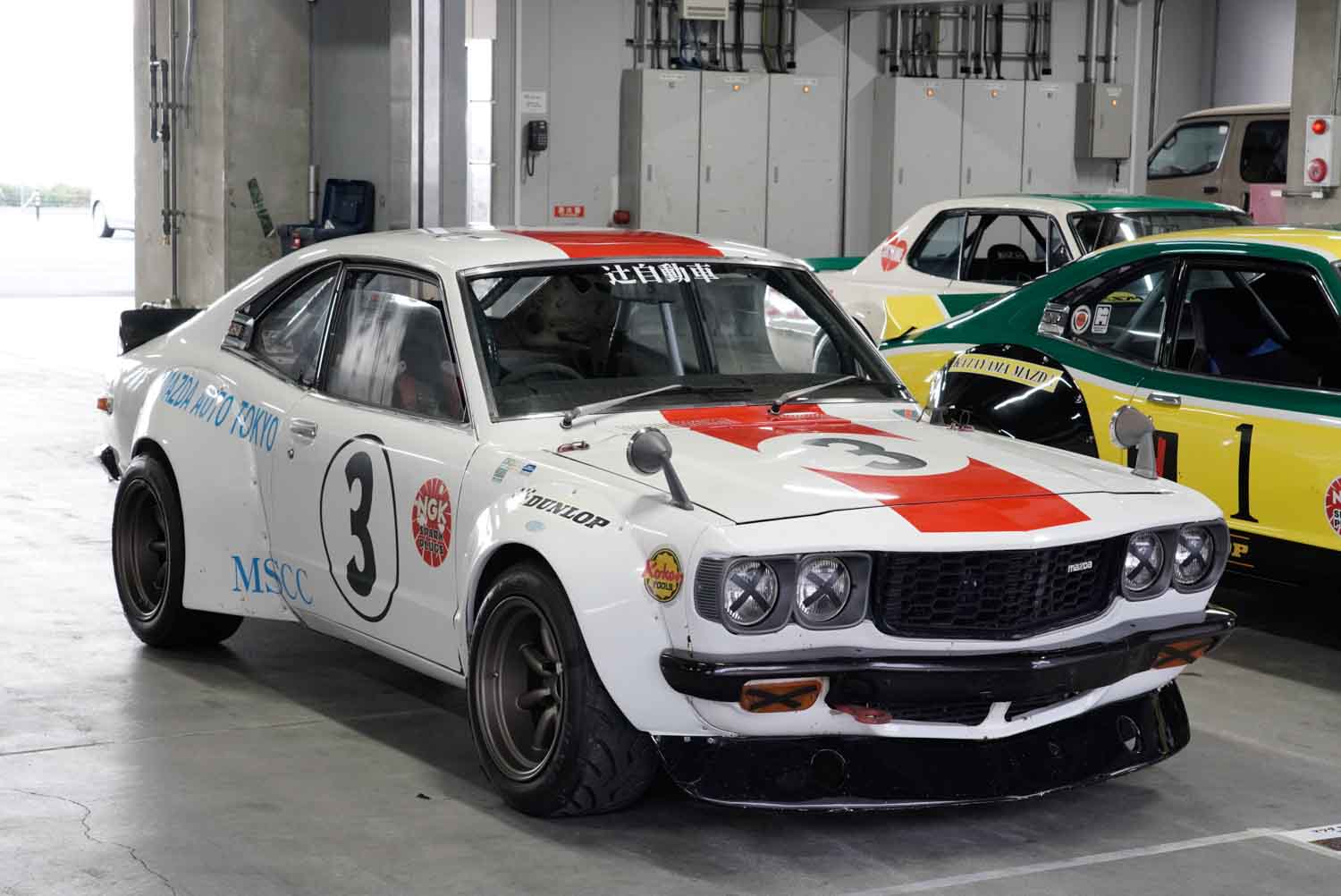 02_AMW_250308_mazda-rx-3-