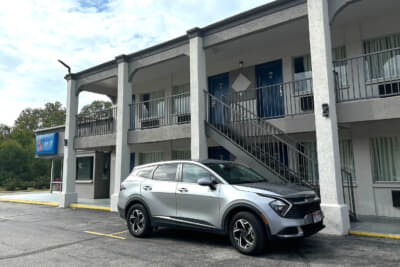 テュペロでの宿はモーテル６。愛車のキア スポーテージ、だんだんカッコよく見えてきた