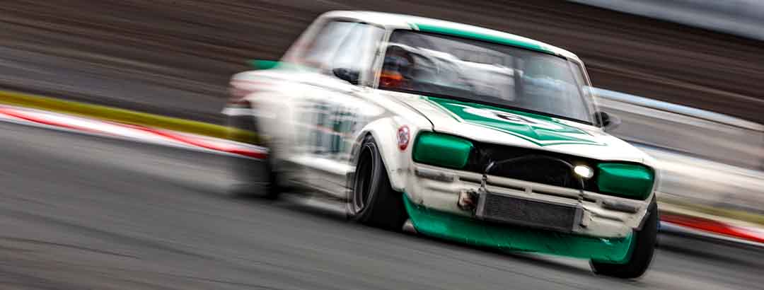 部品取り車だった「ハコスカ」を1年かけて仕上げた苦心作！「長谷見昌弘仕様」カラーリングで仕上げて全国のサーキットを走ってます