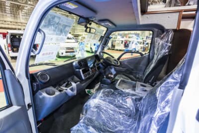 フジカーズジャパン ノヴァ タイプW：ベース車はトヨタ カムロード