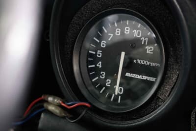 マツダ サバンナRX-3 マツダオート東京 寺田陽次郎仕様:燃料をちょっと濃くし、本来は1万回転まで回るエンジンを8000回転まで使えるようにした