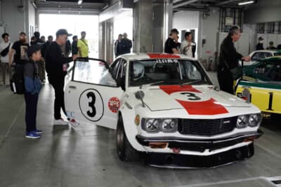 マツダ サバンナRX-3 1974年 富士スーパーツーリングレース 寺田陽次郎仕様：このサバンナRX-3は16年前に買ったクルマで、ノーマル状態で乗り始めた