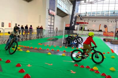 ちびっこの自転車試走コーナー