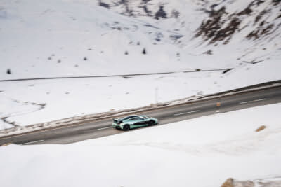 リマック ネヴェーラR：0-100km/h加速は1.81秒という圧倒的なパフォーマンスを誇る