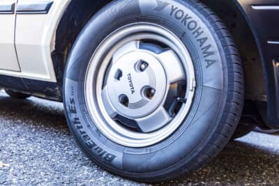 トヨタ カローラレビン GT:ホイールは純正品を装着