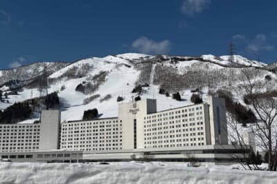 新潟県・苗場プリンスホテルで松任谷由実のコンサート「SURF & SNOW in Naeba」が開催