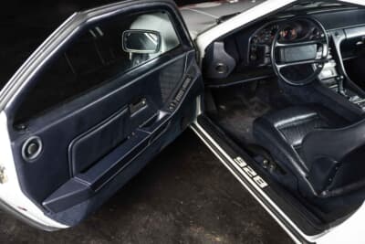 14万3750ユーロ(邦貨換算約2300万円)で落札されたポルシェ「928 S4 クラブスポーツ プロトタイプ」(C)Courtesy of RM Sotheby's