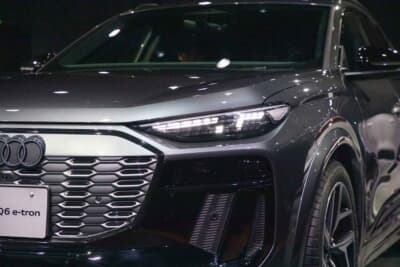 アウディ SQ6 e-tron：ヘッドライトは計61個のLEDセグメントを装備し、最大8パターンのライティングを選択可能となる