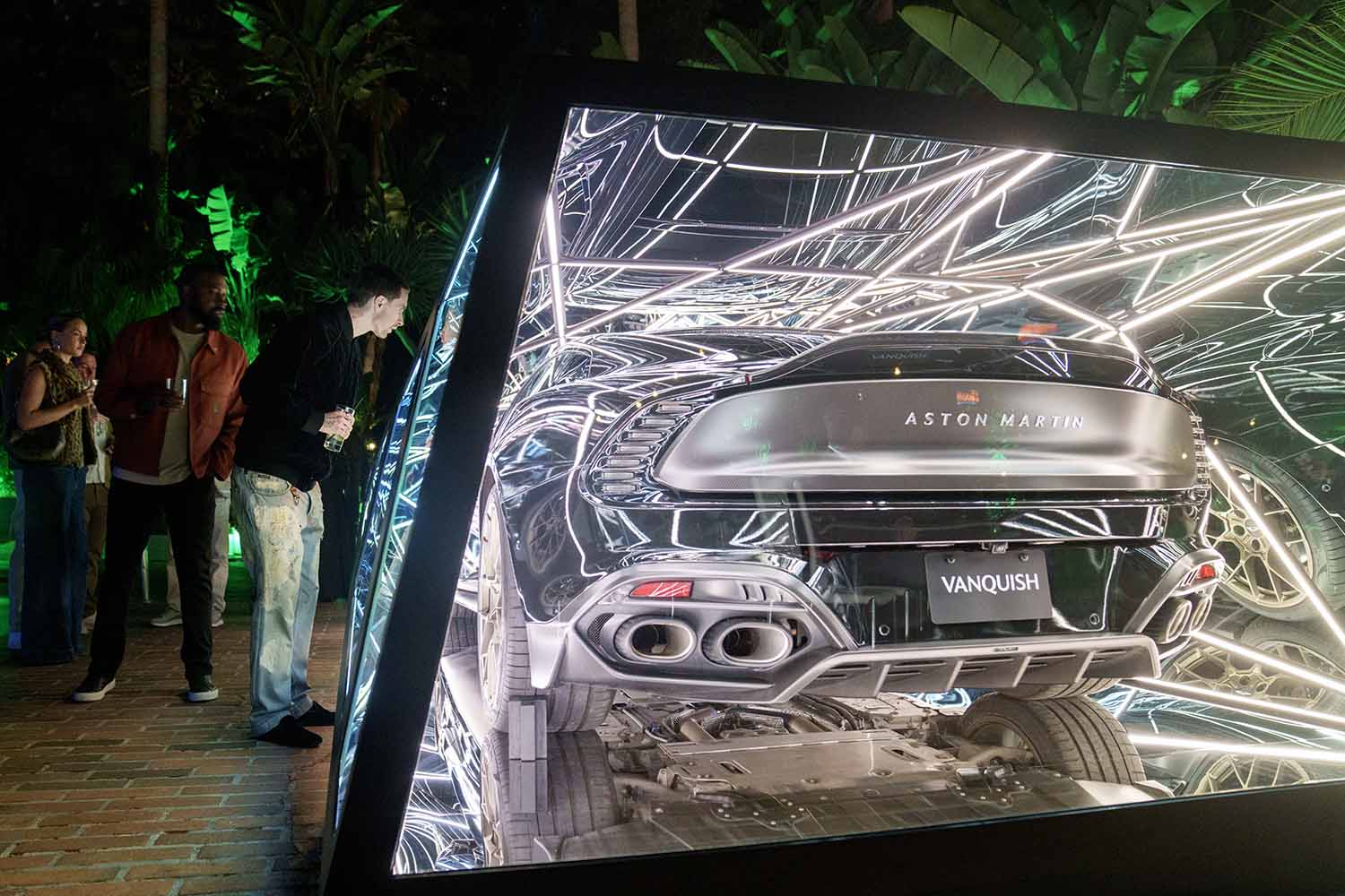 monkey様　ギィ•デサップ[秋雨を行く馬車] 8号　サイン有り SEALED] Monkey D. Luffy P-080 MOS BURGER [Promo] One Piece