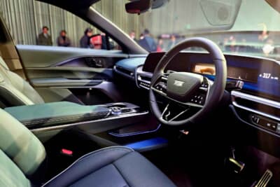 キャデラック リリック：インテリアの部材はすべて新開発となっている