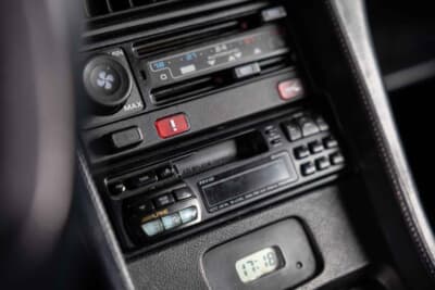 14万3750ユーロ(邦貨換算約2300万円)で落札されたポルシェ「928 S4 クラブスポーツ プロトタイプ」(C)Courtesy of RM Sotheby's